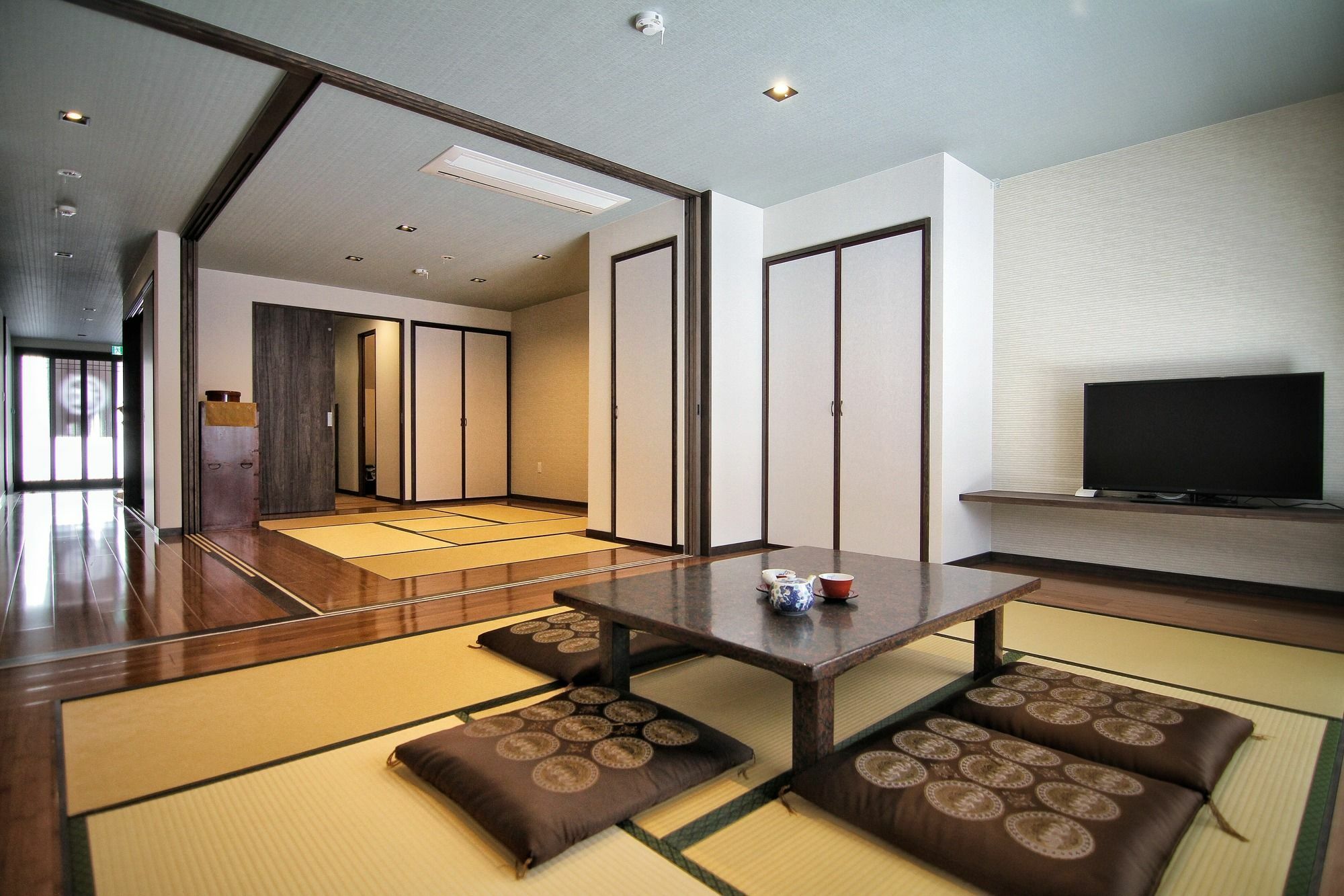 Em S280 Holiday home