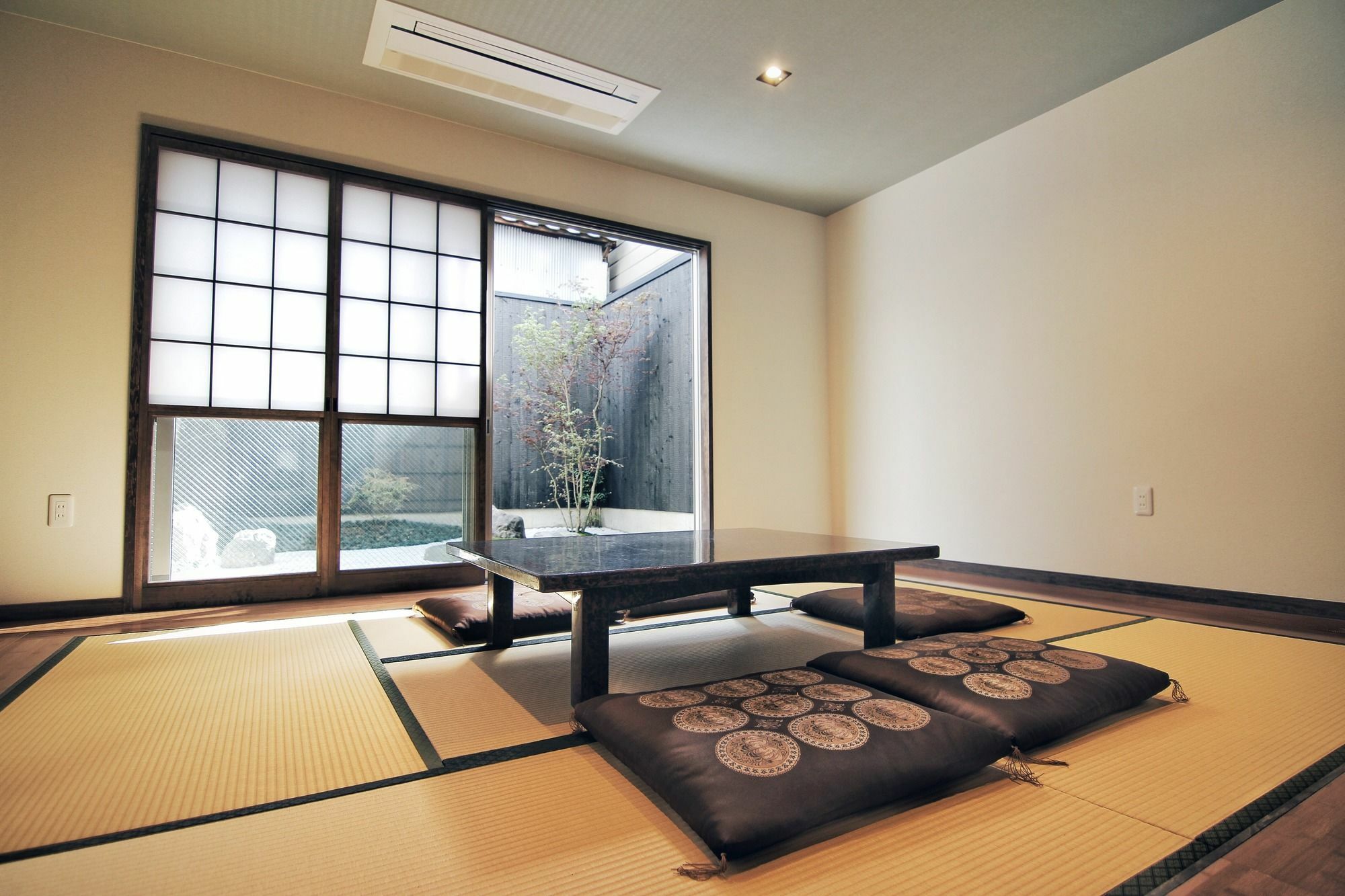 Em S280 * Kyoto